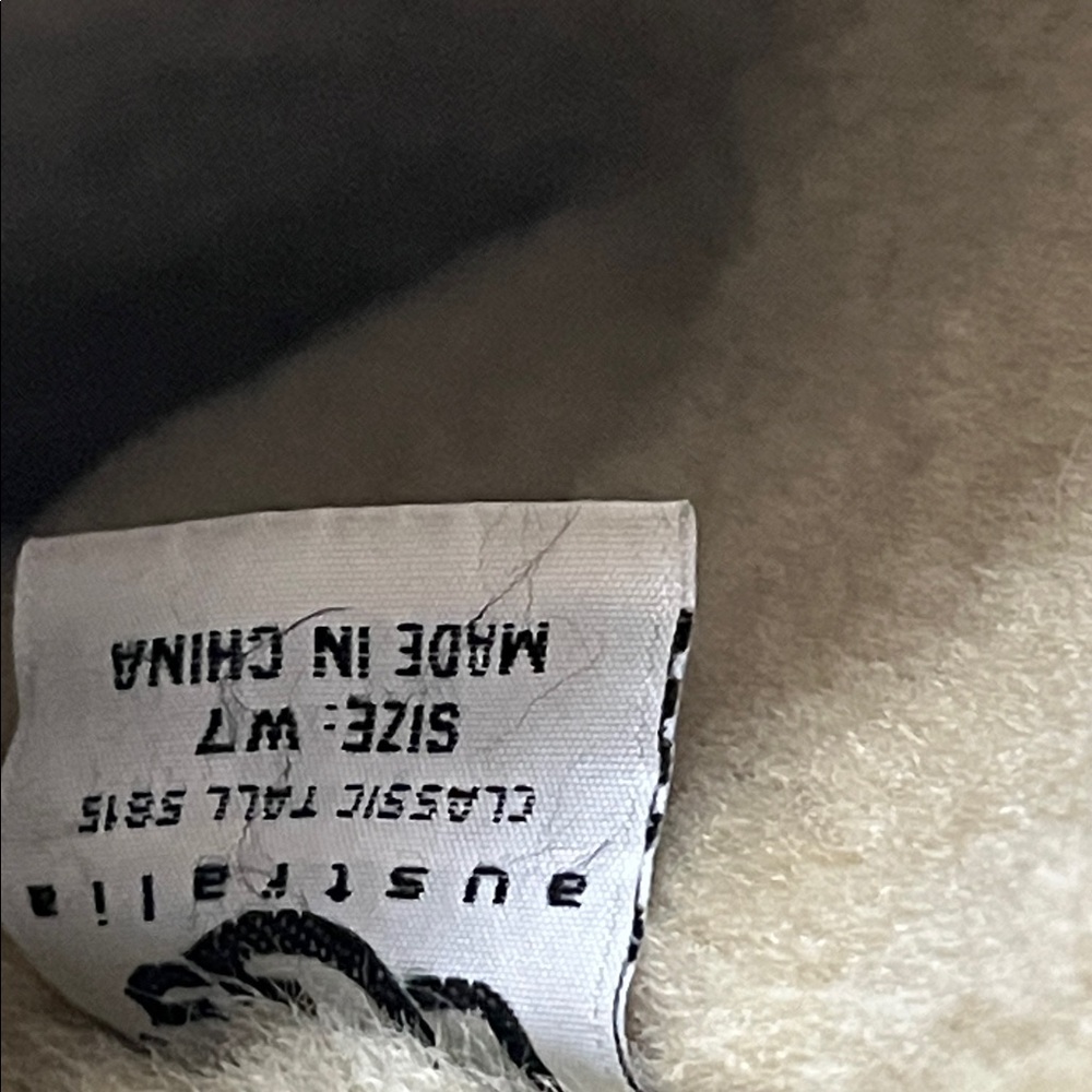 UGG Vintage  Olive Suede Boots Australia - Picture 7 of 9